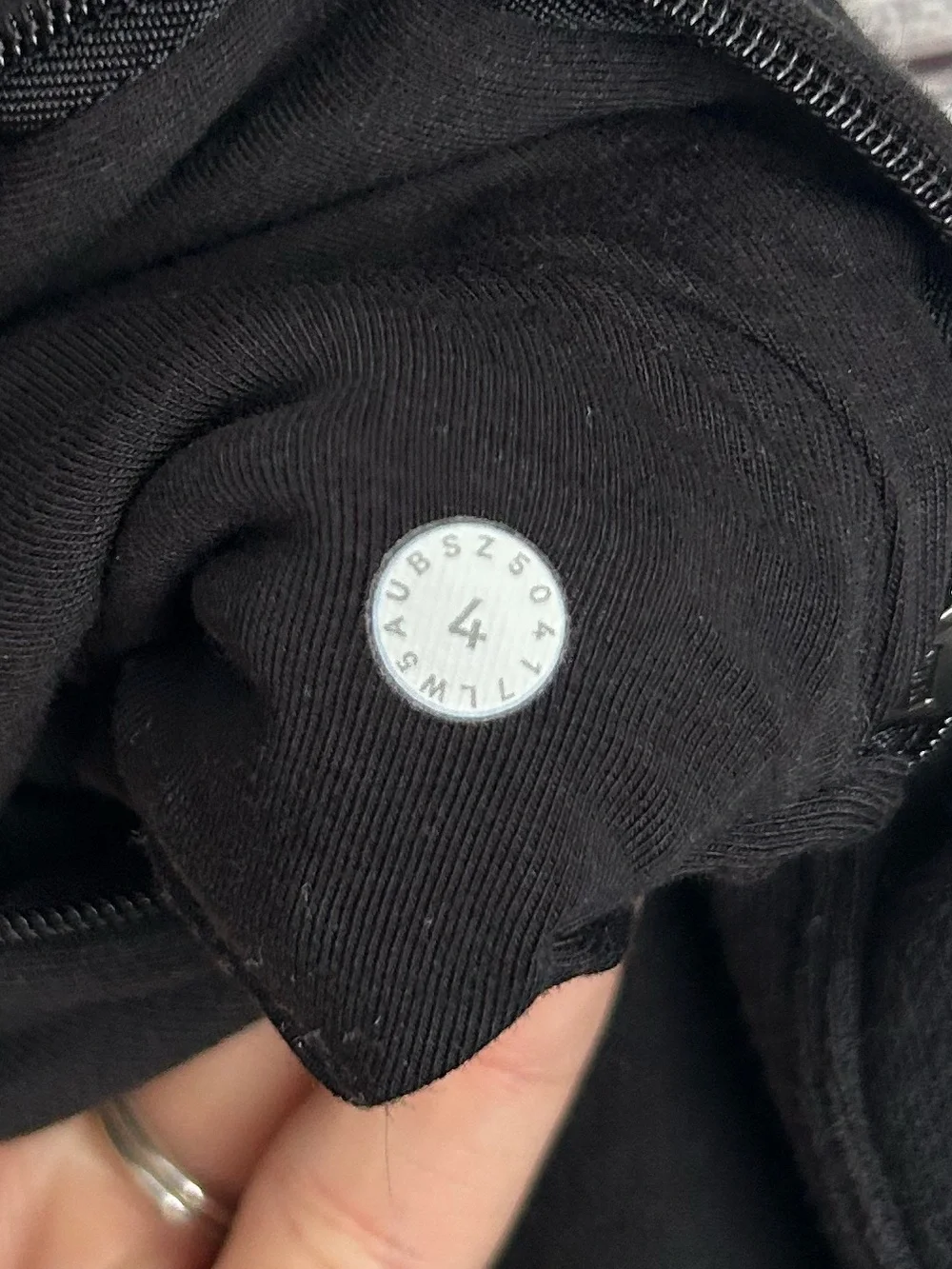 Lululemon Free To Roam Jogger *30
